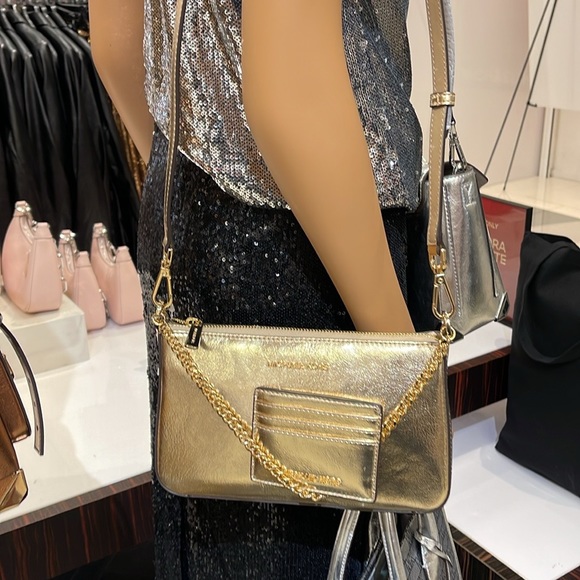 MICHAEL KORS
JST Md Faux Leather Crossbody XBody + Card Holder Boxed Set NWT - Picture 15 of 16